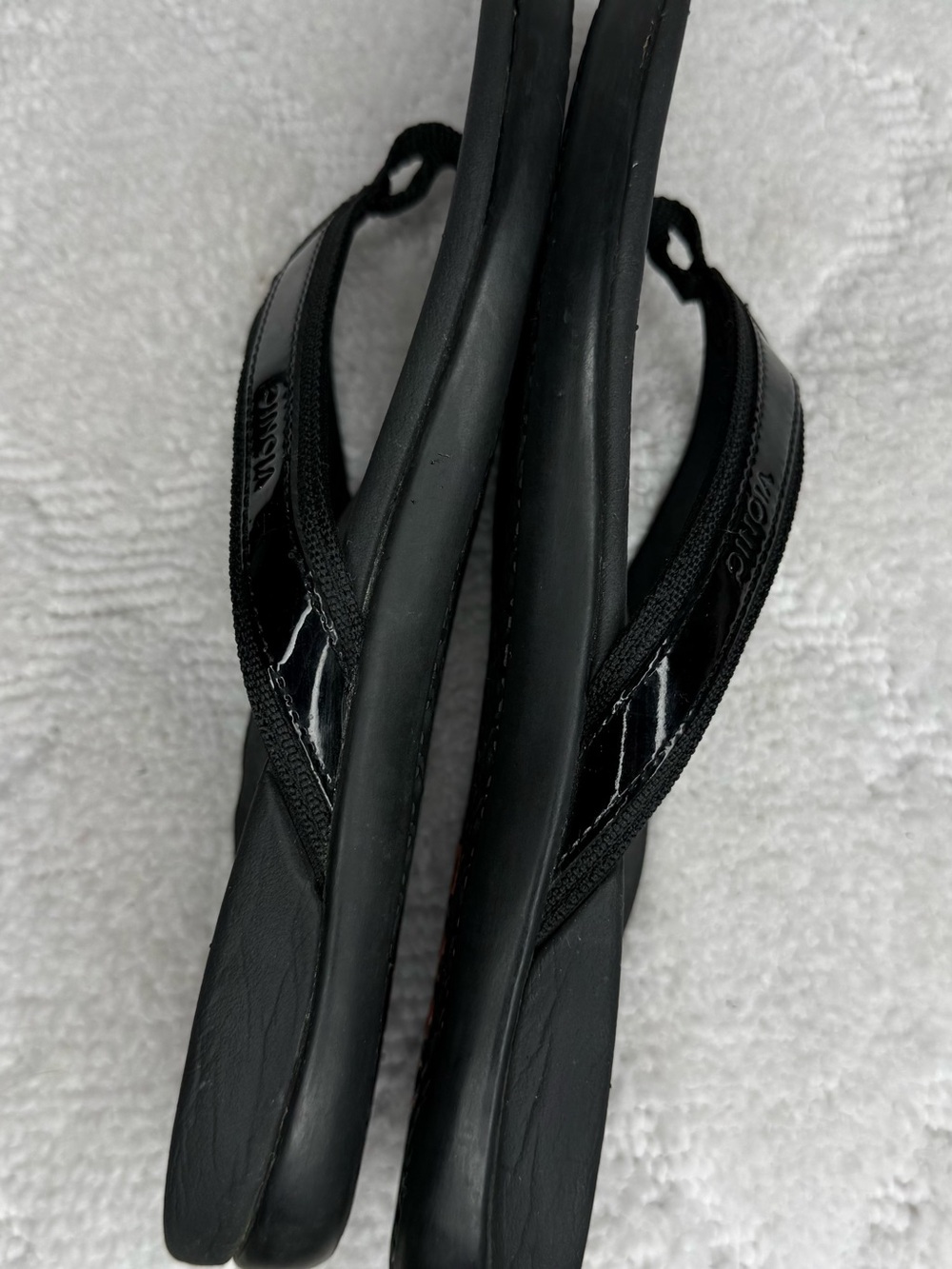 Vionic Tide II Black Patent Orthotic Thong Sandals Women’s Size 9 - Picture 4 of 10